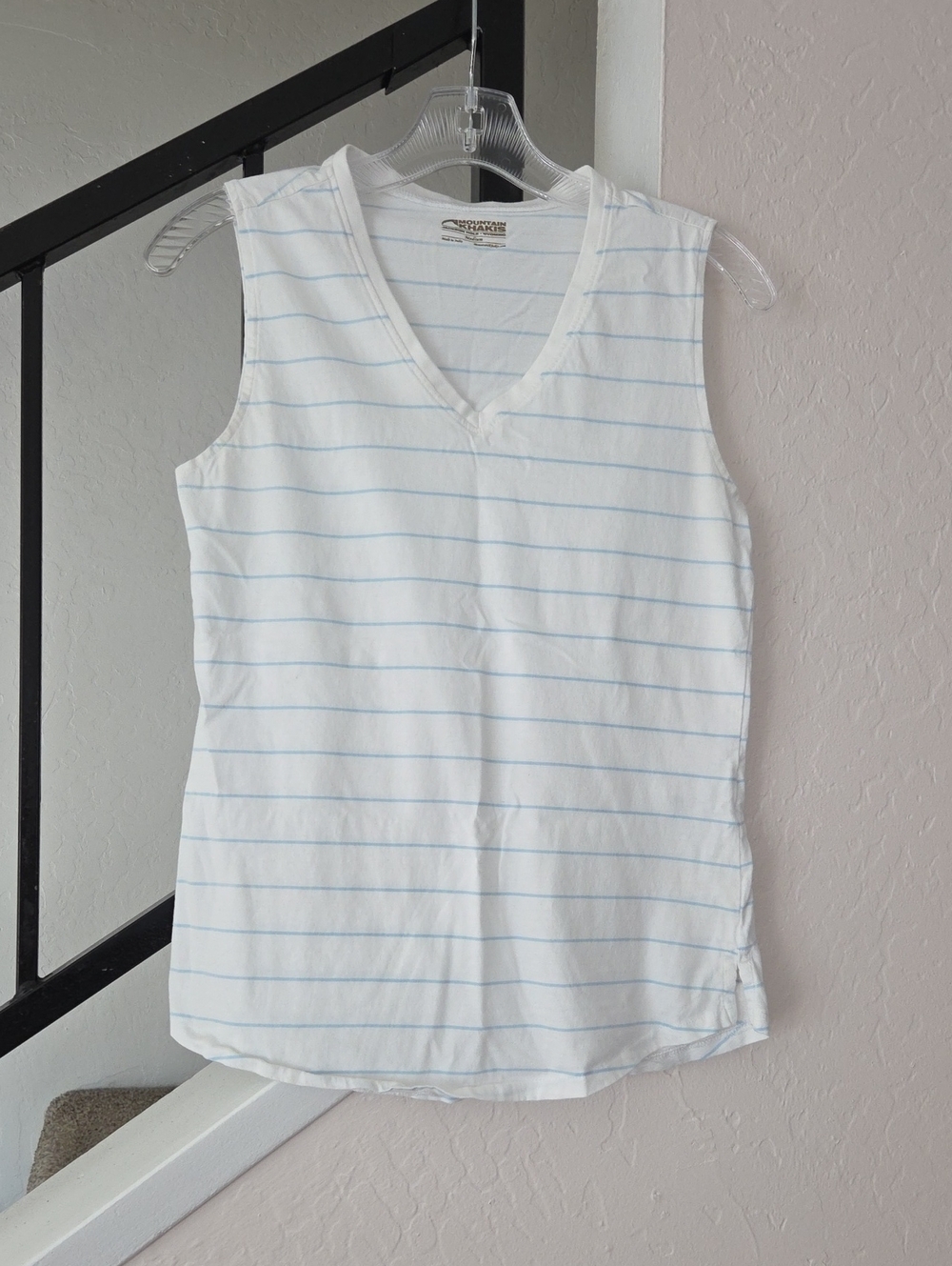 Mountain Khakis White Tank with Light Blue Stripes Size M